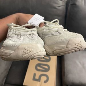 Yeezy 500 blush